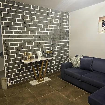Lemon Tree House *