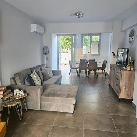 Lemon Tree House Larnaca